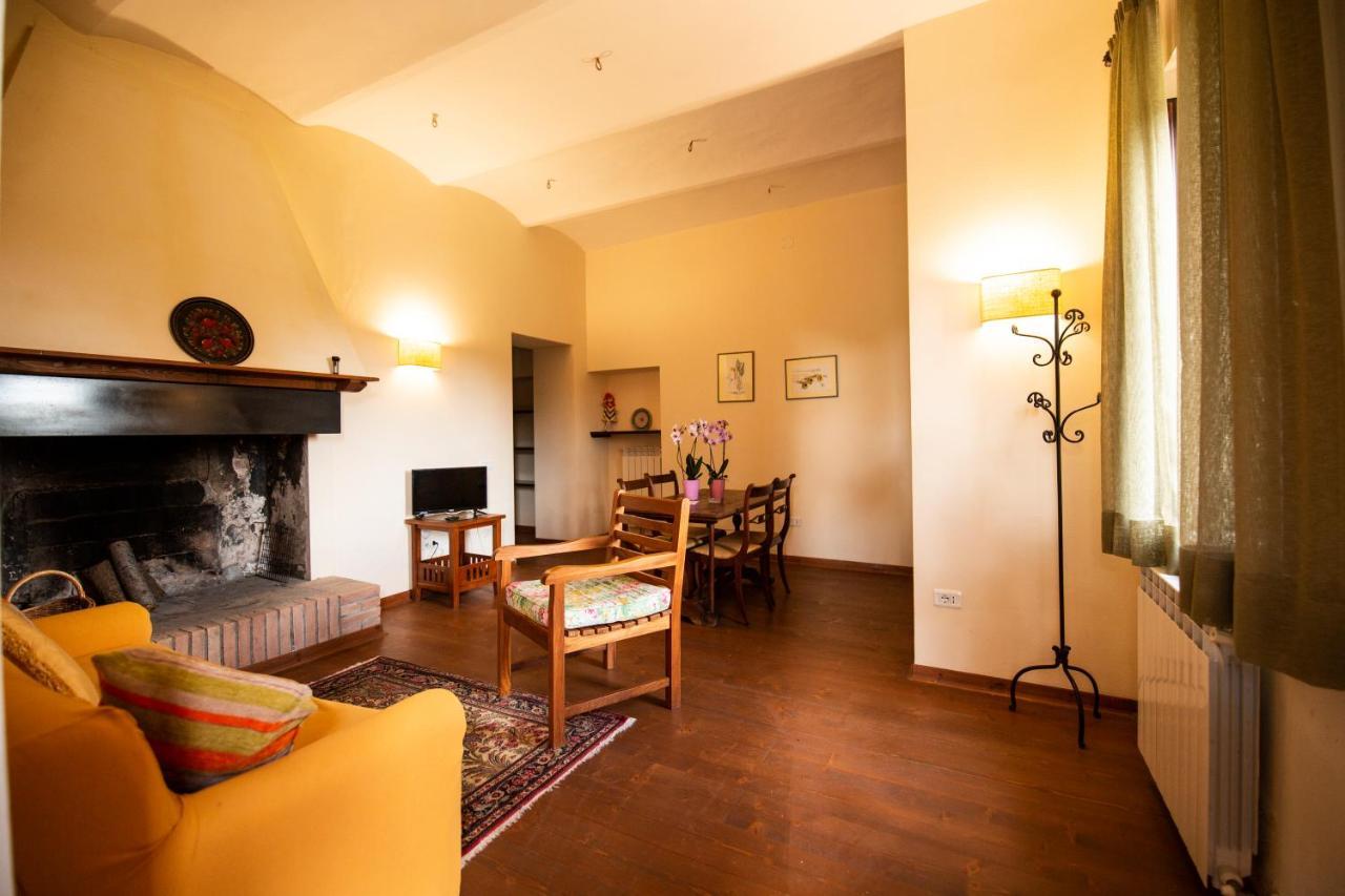 Agriturismo Lago Di Mezzano Valentano Экстерьер фото