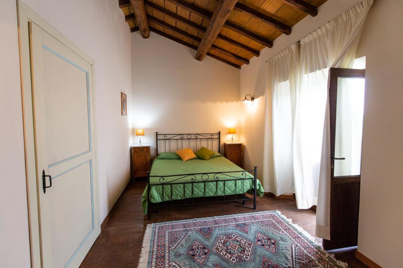 Agriturismo Lago Di Mezzano Valentano Экстерьер фото