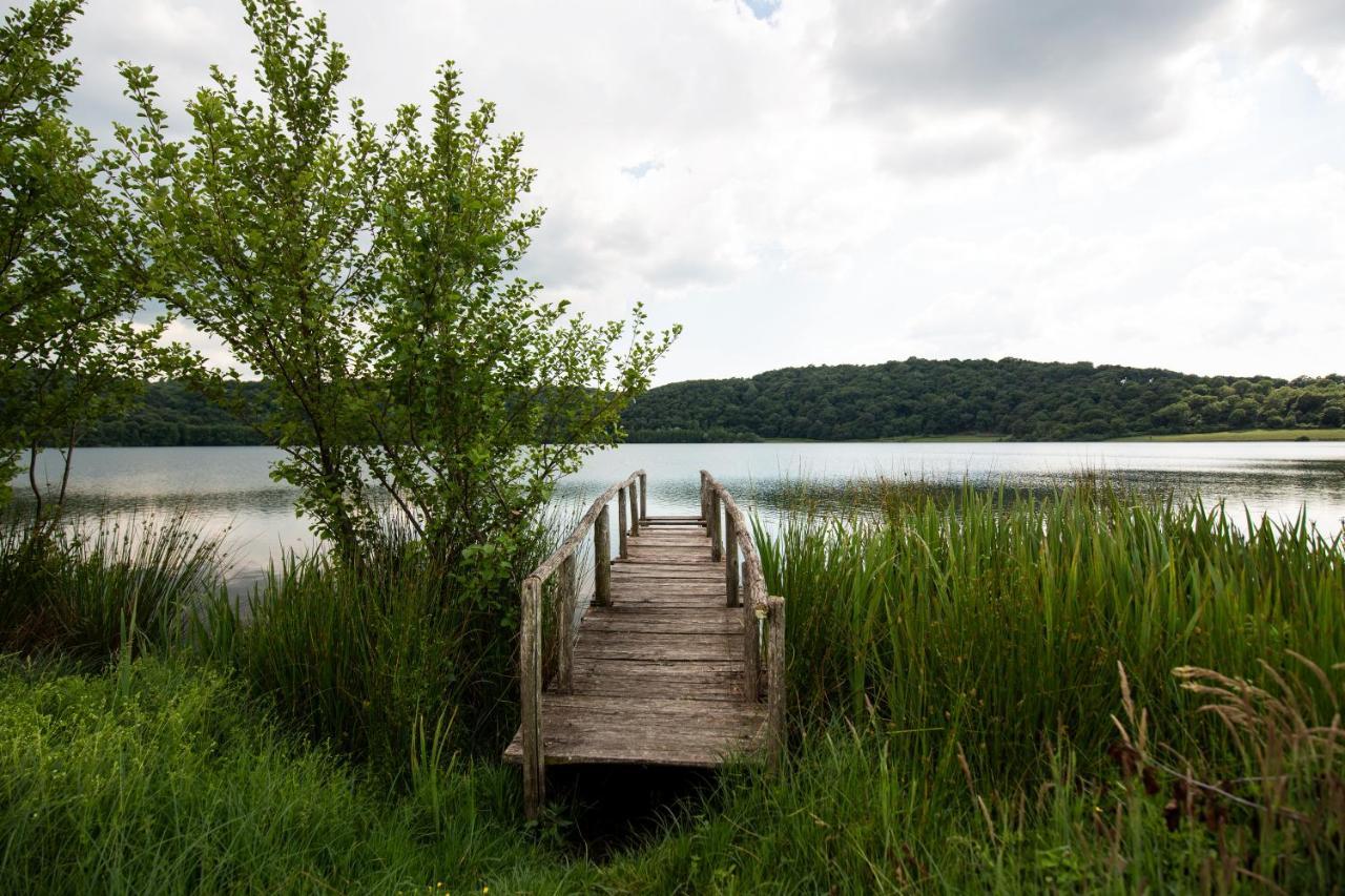Agriturismo Lago Di Mezzano Valentano Экстерьер фото