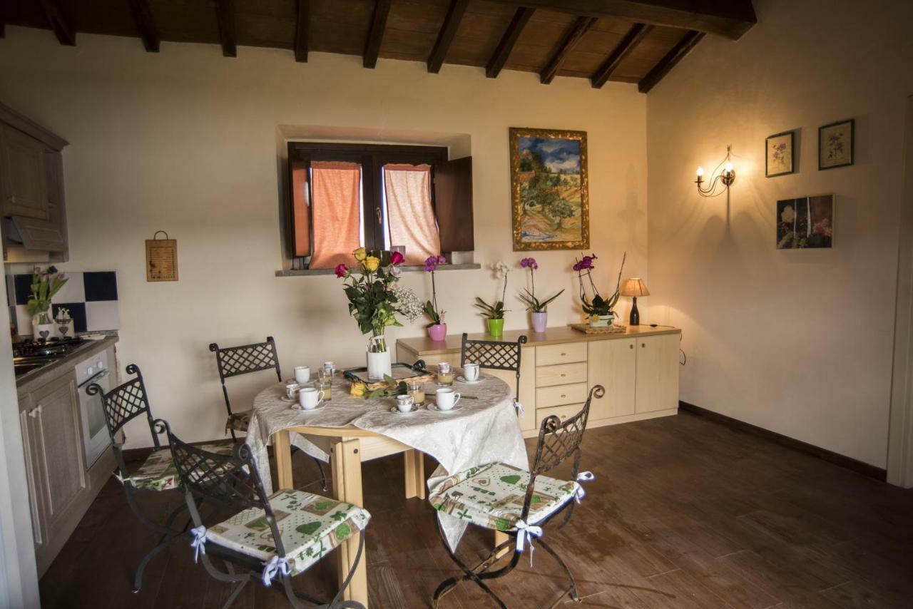 Agriturismo Lago Di Mezzano Valentano Экстерьер фото