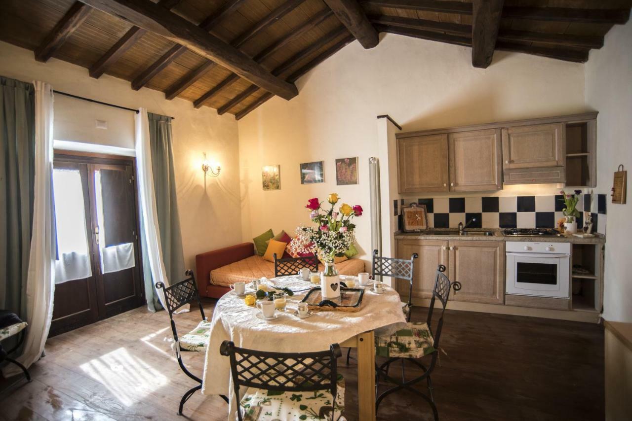 Agriturismo Lago Di Mezzano Valentano Экстерьер фото